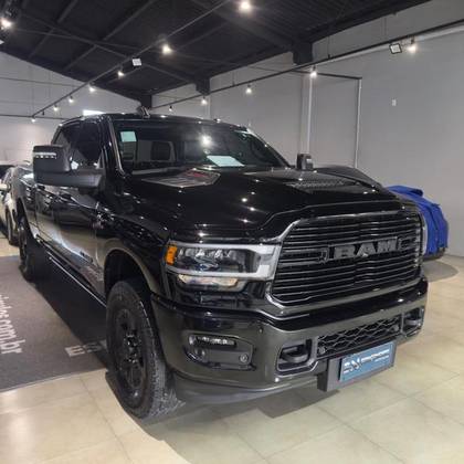 RAM 2500 6.7 I6 TURBO DIESEL LARAMIE NIGHT EDITION CD 4X4 AUTOMÁTICO